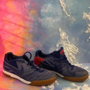 Nike SB lunar men’s 7.5 Blue suede sneakers